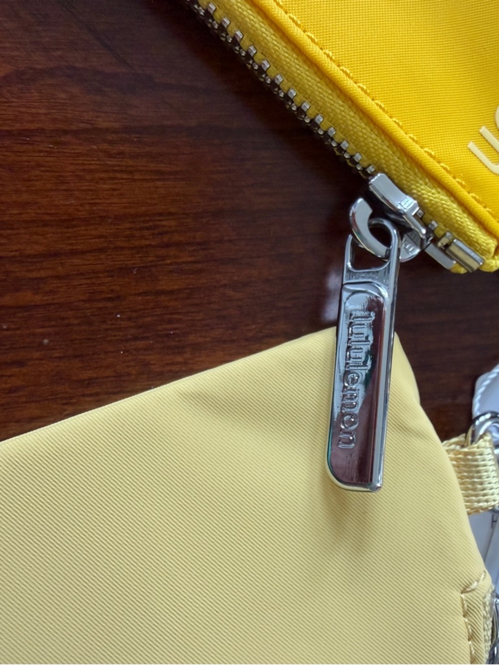 LULULEMON - Maize Yellow / Lemon Wash Dual Pouch Wristlet NWT - Picture 5 of 6